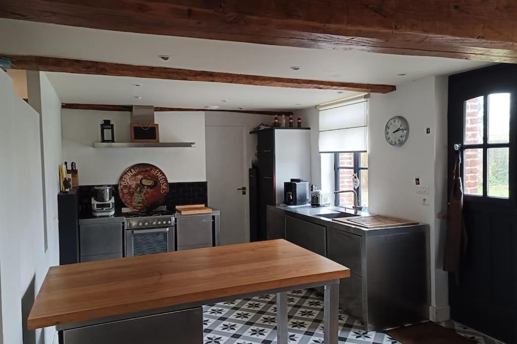 Ferme De Caractere Avec Piscine Et Cheminee Villa Sainghin-en-Melantois Luaran gambar