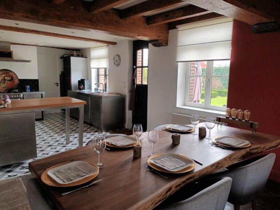 Ferme De Caractere Avec Piscine Et Cheminee Villa Sainghin-en-Melantois Luaran gambar
